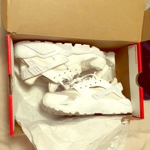 👀👀Nike Air Huaraches